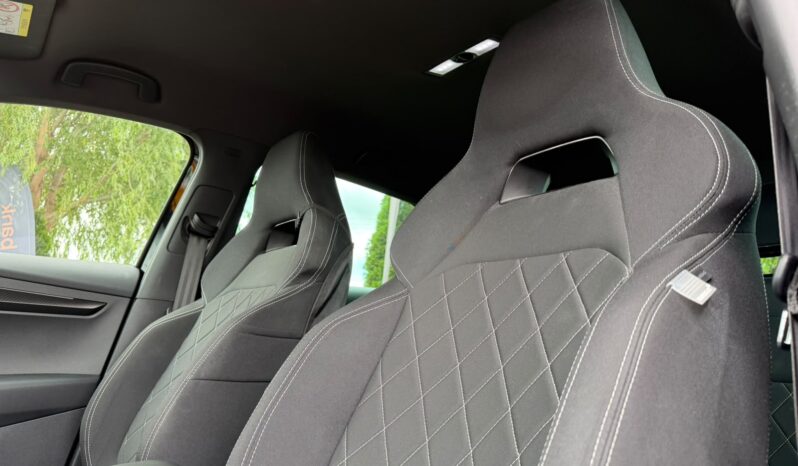 
Skoda Karoq SPORT LINE full									