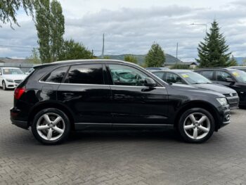 VOLKSWAGEN GOLF HYBRID