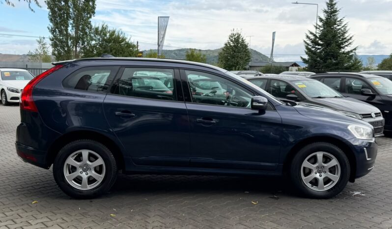 
Volvo XC60 full									