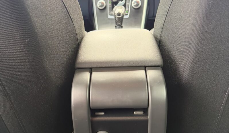 
Volvo XC60 full									