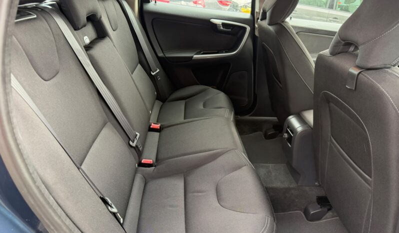 
Volvo XC60 full									