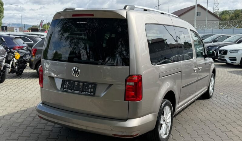 
Volkswagen Caddy Maxi full									