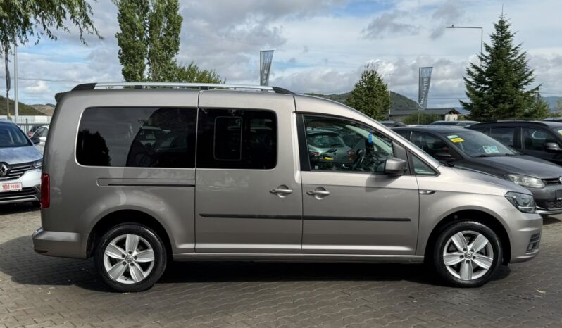 
Volkswagen Caddy Maxi full									