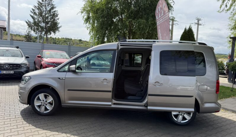 
Volkswagen Caddy Maxi full									