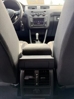 
Volkswagen Caddy Maxi full									