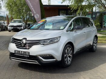 VOLKSWAGEN GOLF HYBRID