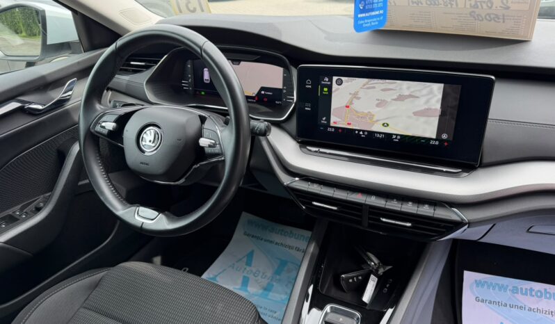 
Skoda Octavia full									