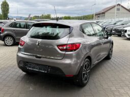 
Renault Clio full									