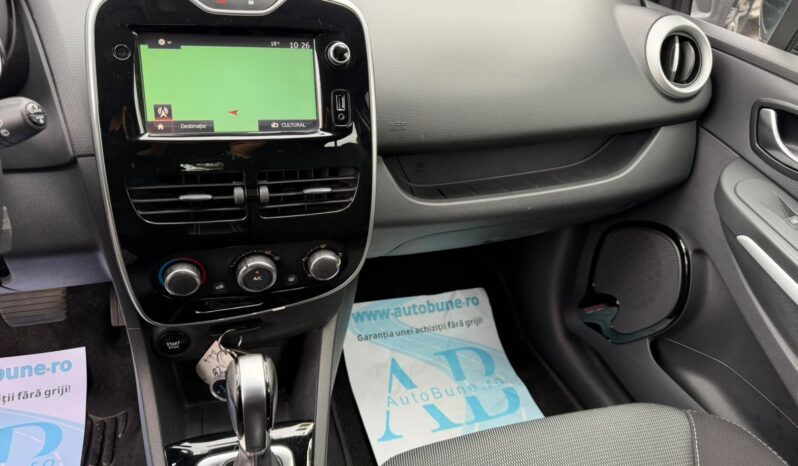 
Renault Clio full									