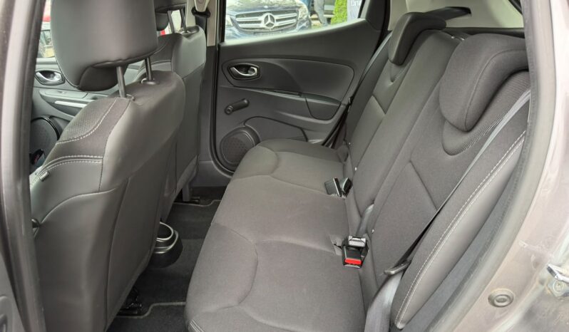 
Renault Clio full									