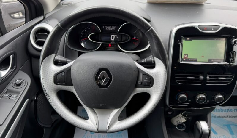 
Renault Clio full									