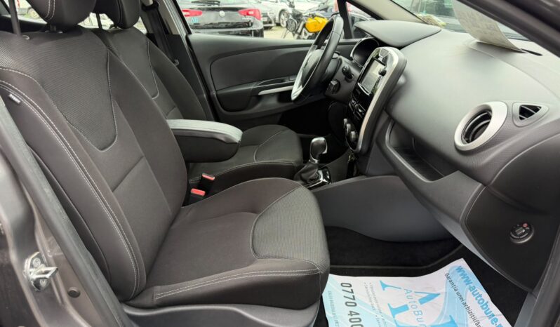 
Renault Clio full									