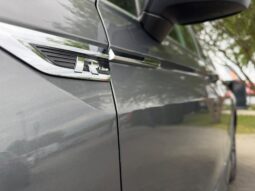 
Volkswagen Tiguan R-LINE full									