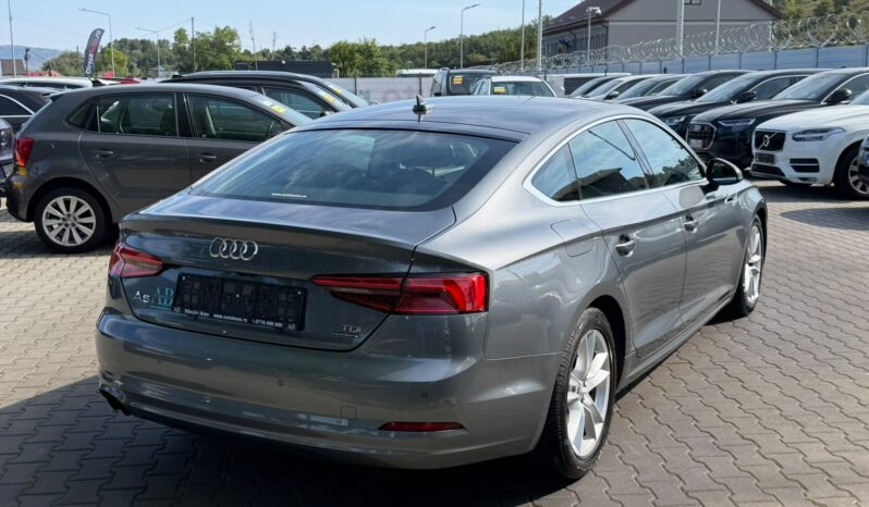 
Audi A5 Sportback QUATTRO full									