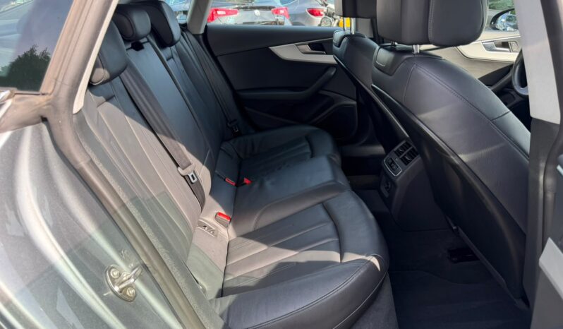 
Audi A5 Sportback QUATTRO full									
