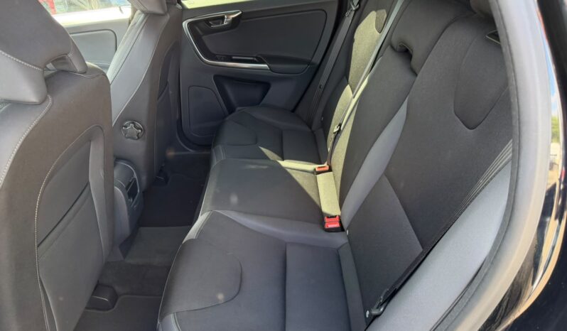 
Volvo XC60 full									