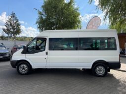 
Ford Transit (8 Locuri) full									