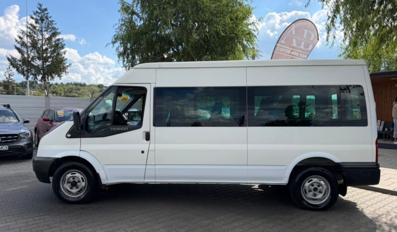 
Ford Transit (8 Locuri) full									