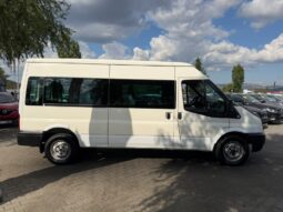
Ford Transit (8 Locuri) full									