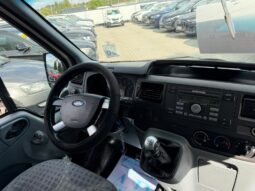 
Ford Transit (8 Locuri) full									
