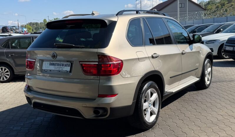 
BMW X5 xDrive full									