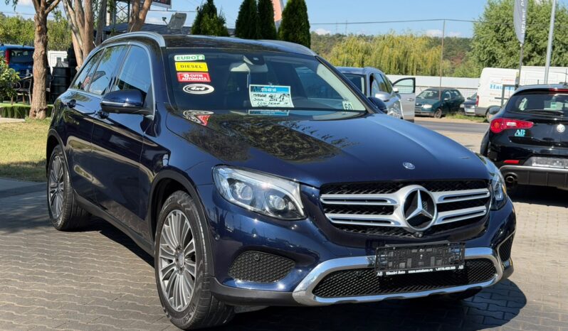 
Mercedes GLC 4MATIC full									