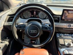 
Audi S8 V8 QUATTRO full									
