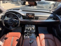 
Audi S8 V8 QUATTRO full									