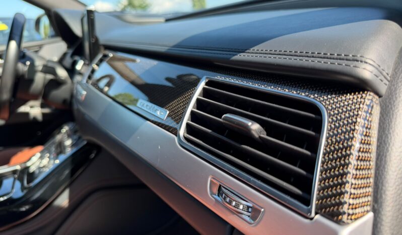
Audi S8 V8 QUATTRO full									