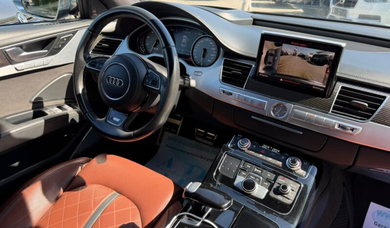 
Audi S8 V8 QUATTRO full									