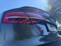 
Audi S8 V8 QUATTRO full									