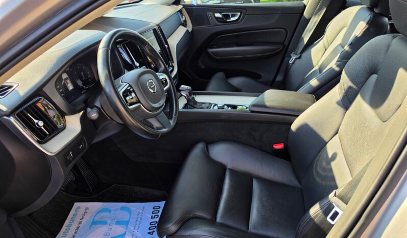 
Volvo XC60 INSCRIPTION AWD full									