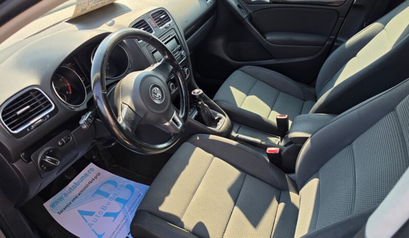 
Volkswagen Golf 6 MPI full									
