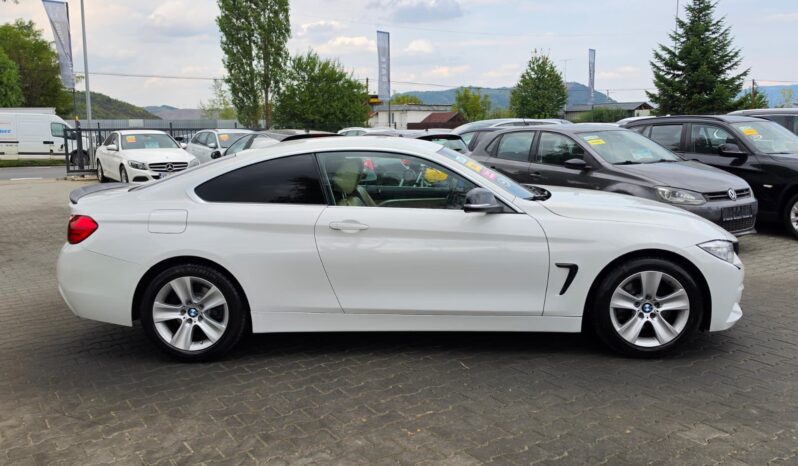 
BMW SERIA 4 COUPE X-DRIVE full									